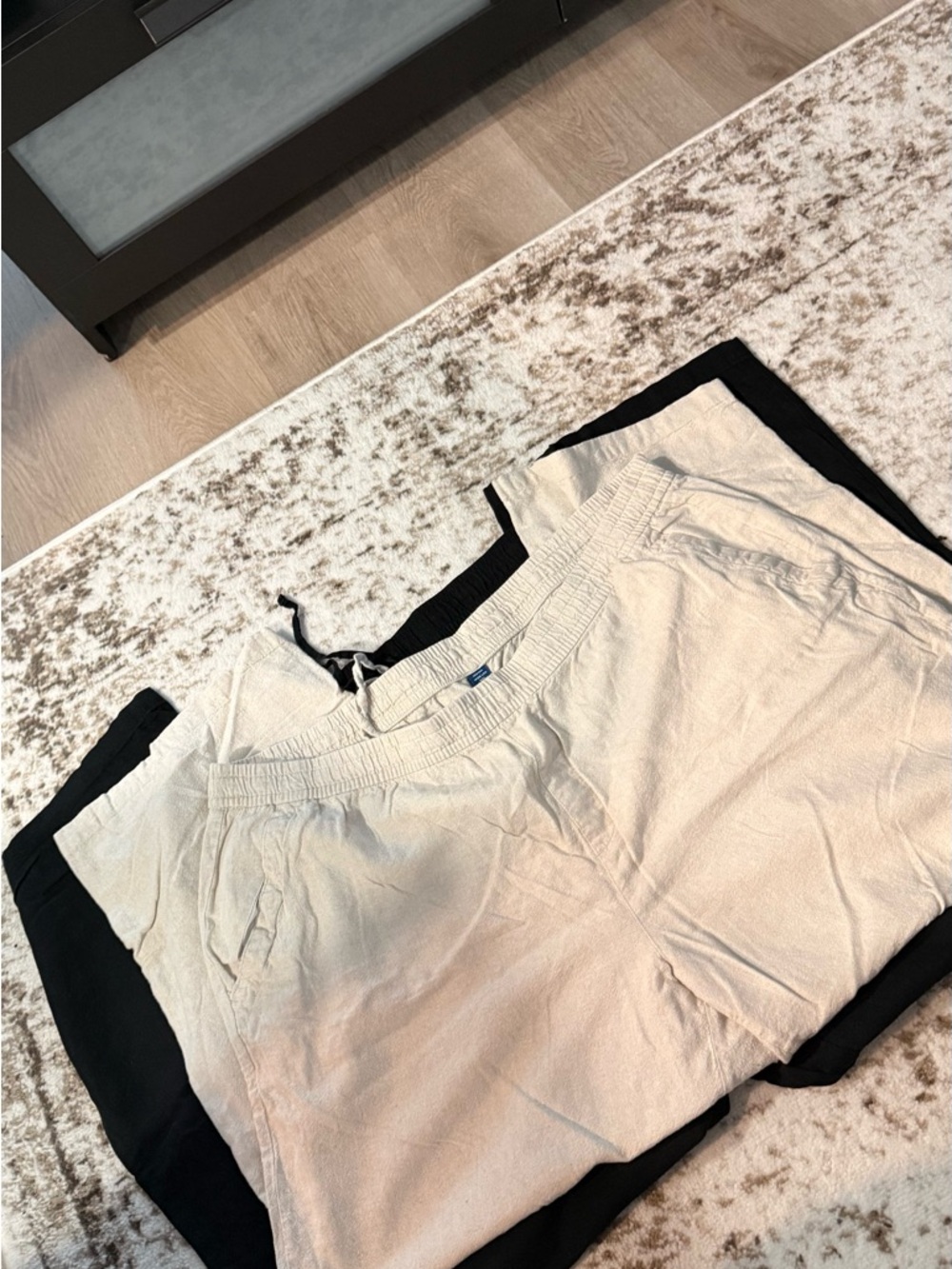 Old Navy Linen Trousers - Black & Beige